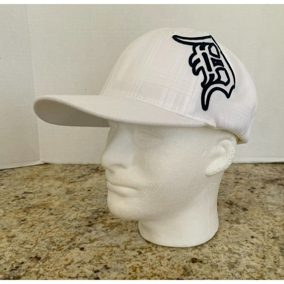 47 Brand MLB Genuine Merchandise Detroit Tigers Ball Cap Adult Fitted L/XL - Picture 1 of 8